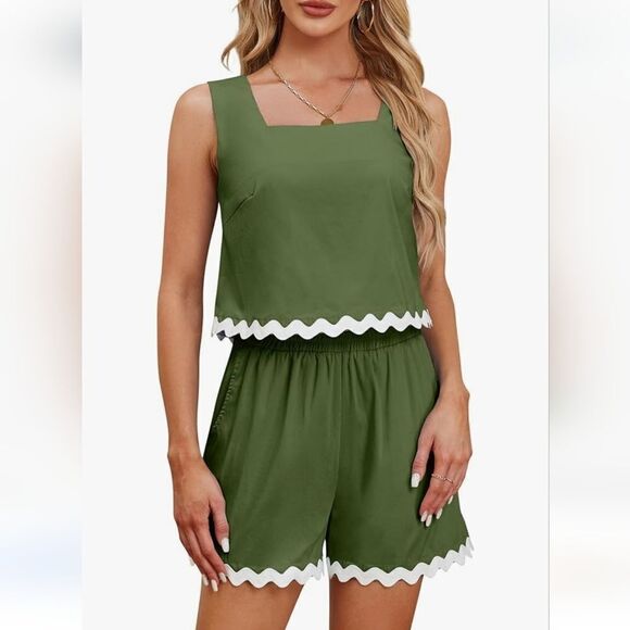 NWT 2 Piece Vacation Beach Outfit Square Neck Cropped Tank Scalloped - Picture 2 of 6